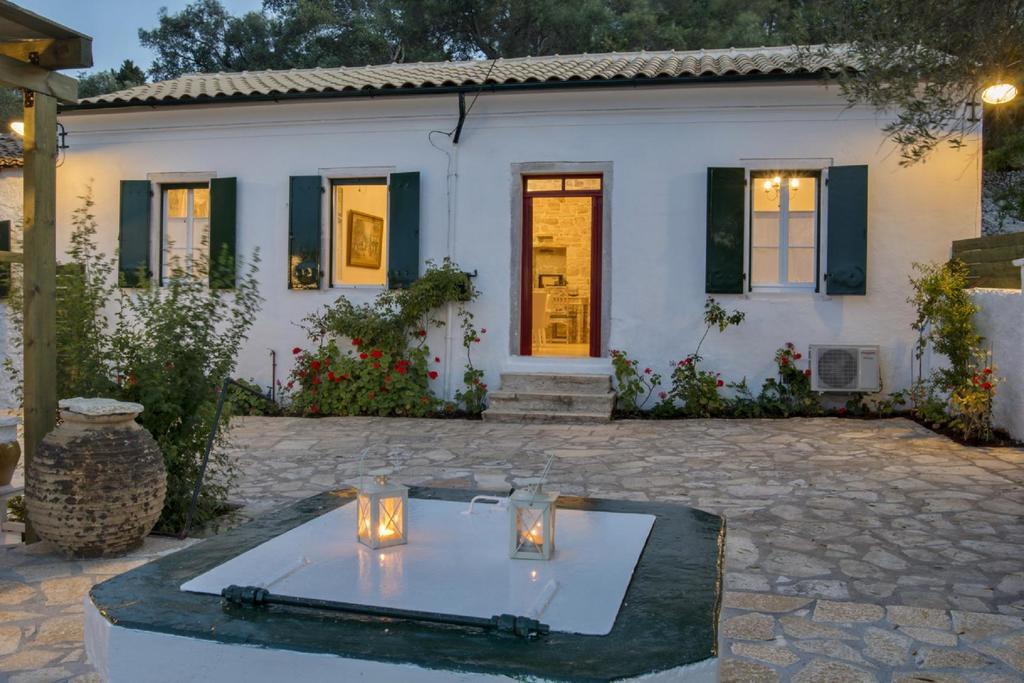 Villa Eleonas Ieromonachos ภายนอก รูปภาพ