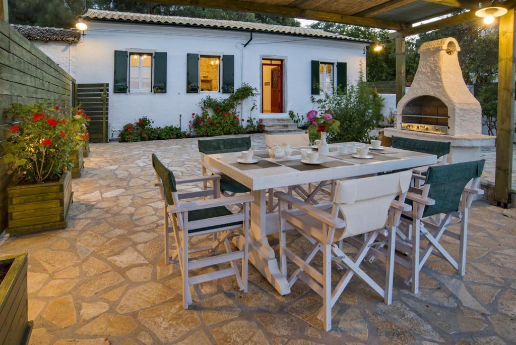 Villa Eleonas Ieromonachos ภายนอก รูปภาพ