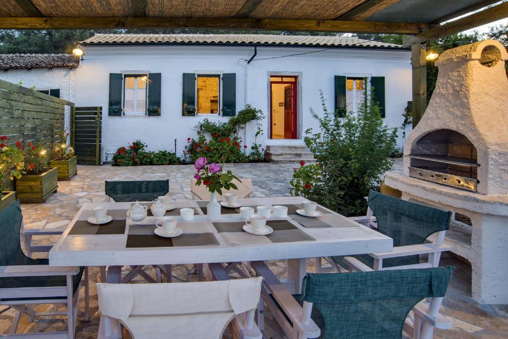 Villa Eleonas Ieromonachos ภายนอก รูปภาพ
