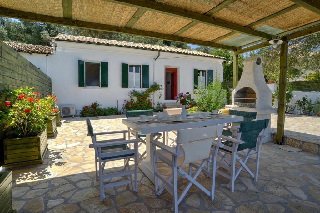 Villa Eleonas Ieromonachos ภายนอก รูปภาพ