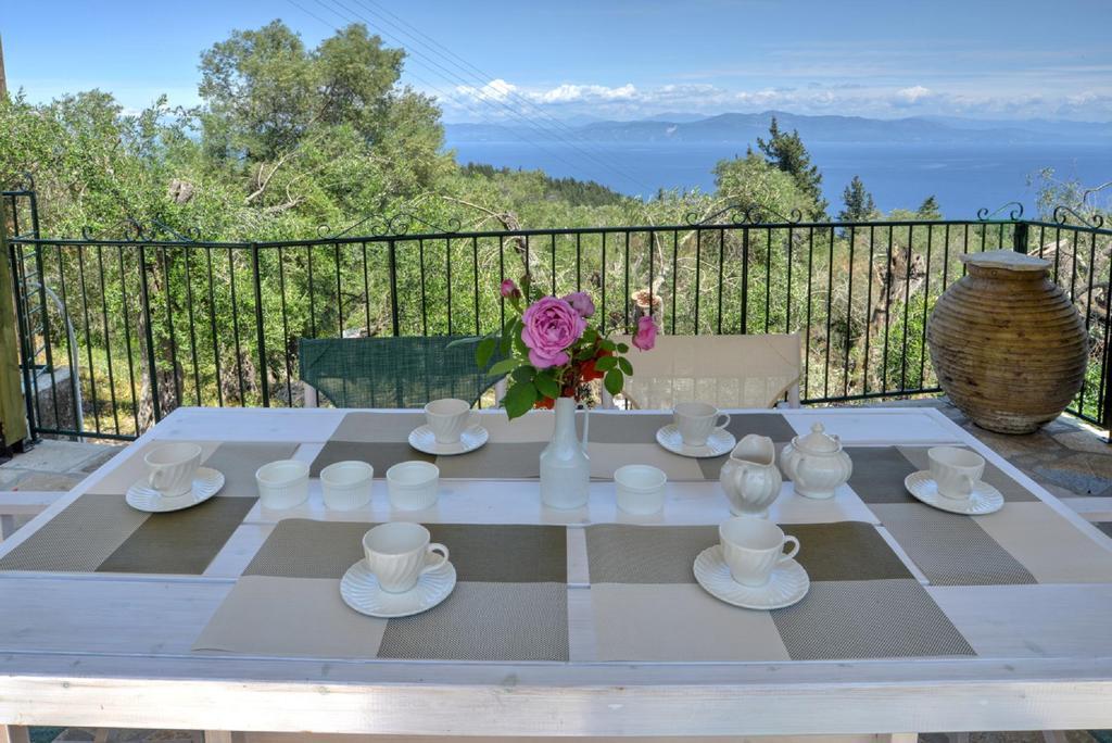 Villa Eleonas Ieromonachos ภายนอก รูปภาพ